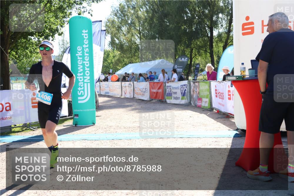 07.09.2025 - 19. Norderstedt Triathlon Zöllner http://msf.ph/oto/8785988 07.09.2025 15:35:10 Ziel 1406 meine-sportfotos.de