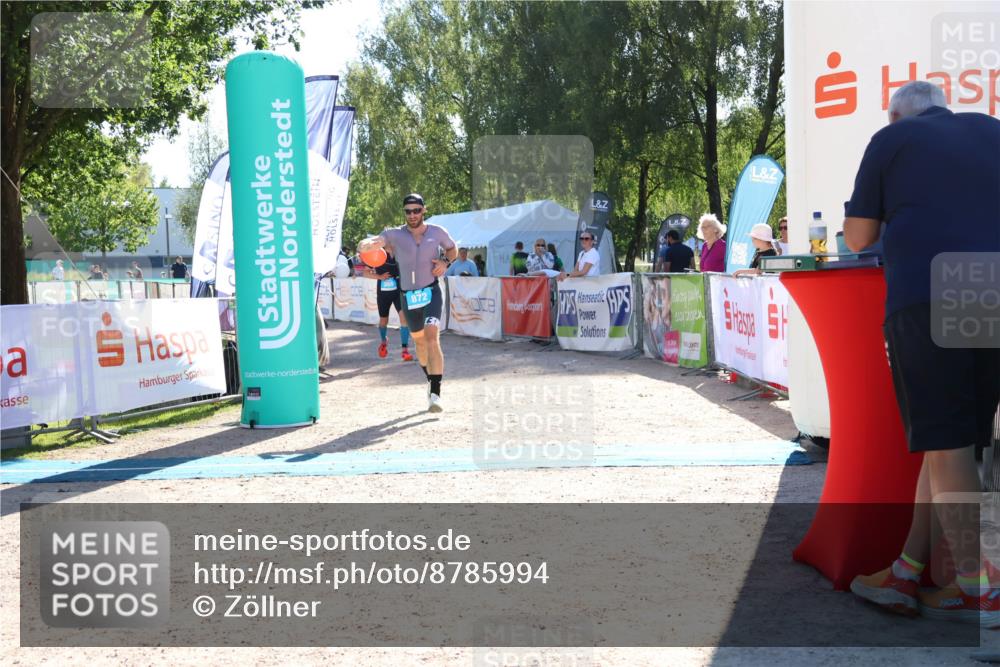 07.09.2025 - 19. Norderstedt Triathlon Zöllner http://msf.ph/oto/8785994 07.09.2025 15:35:54 Ziel 369, 872 meine-sportfotos.de