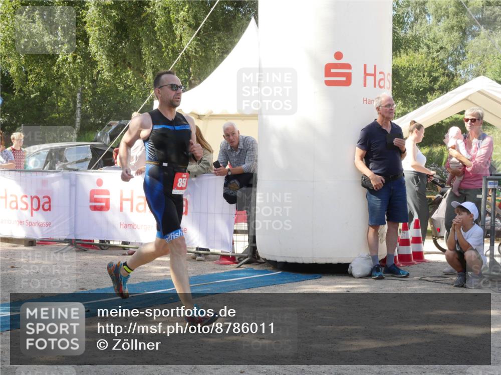 07.09.2025 - 19. Norderstedt Triathlon Zöllner http://msf.ph/oto/8786011 07.09.2025 12:57:21 Ziel 850 meine-sportfotos.de