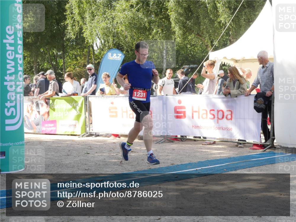 07.09.2025 - 19. Norderstedt Triathlon Zöllner http://msf.ph/oto/8786025 07.09.2025 12:57:40 Ziel 1231 meine-sportfotos.de