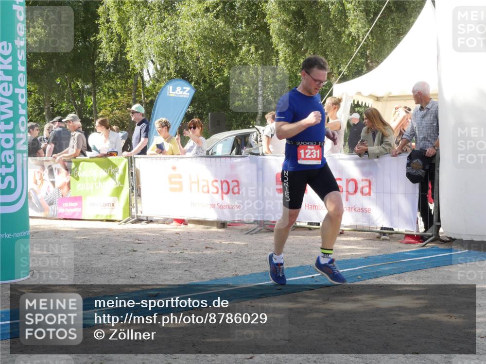 07.09.2025 - 19. Norderstedt Triathlon Zöllner http://msf.ph/oto/8786029 07.09.2025 12:57:40 Ziel 1231 meine-sportfotos.de