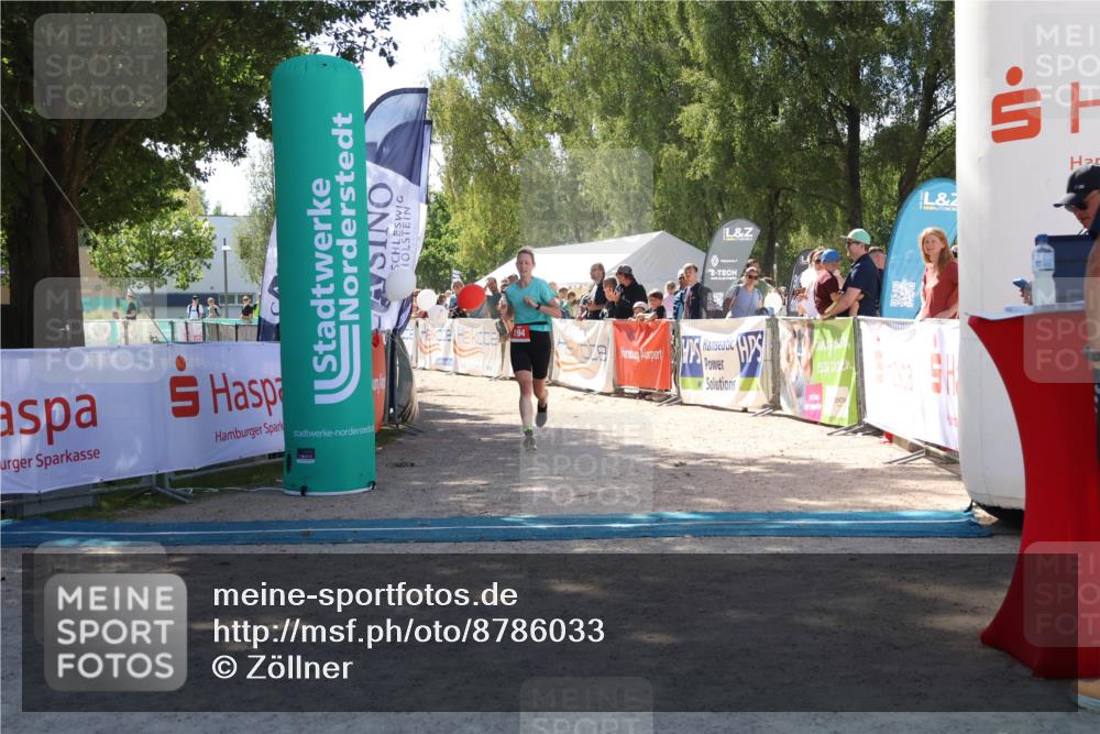 07.09.2025 - 19. Norderstedt Triathlon Zöllner http://msf.ph/oto/8786033 07.09.2025 13:22:10 Ziel 194 meine-sportfotos.de