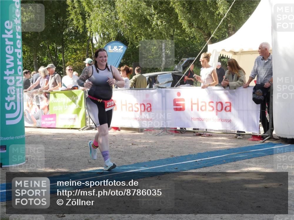 07.09.2025 - 19. Norderstedt Triathlon Zöllner http://msf.ph/oto/8786035 07.09.2025 12:57:46 Ziel 259, 898, 1231 meine-sportfotos.de