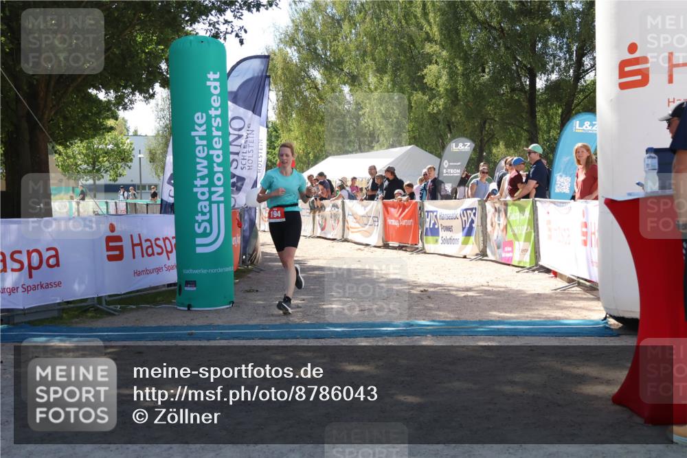 07.09.2025 - 19. Norderstedt Triathlon Zöllner http://msf.ph/oto/8786043 07.09.2025 13:22:11 Ziel 194 meine-sportfotos.de