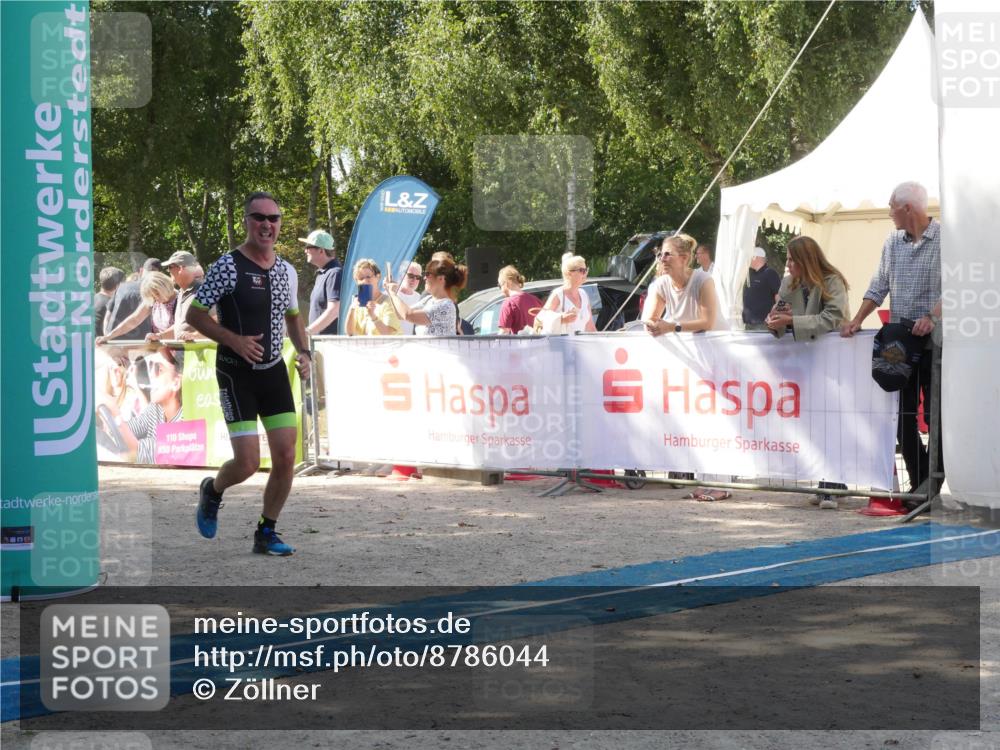 07.09.2025 - 19. Norderstedt Triathlon Zöllner http://msf.ph/oto/8786044 07.09.2025 12:57:50 Ziel 259, 898 meine-sportfotos.de
