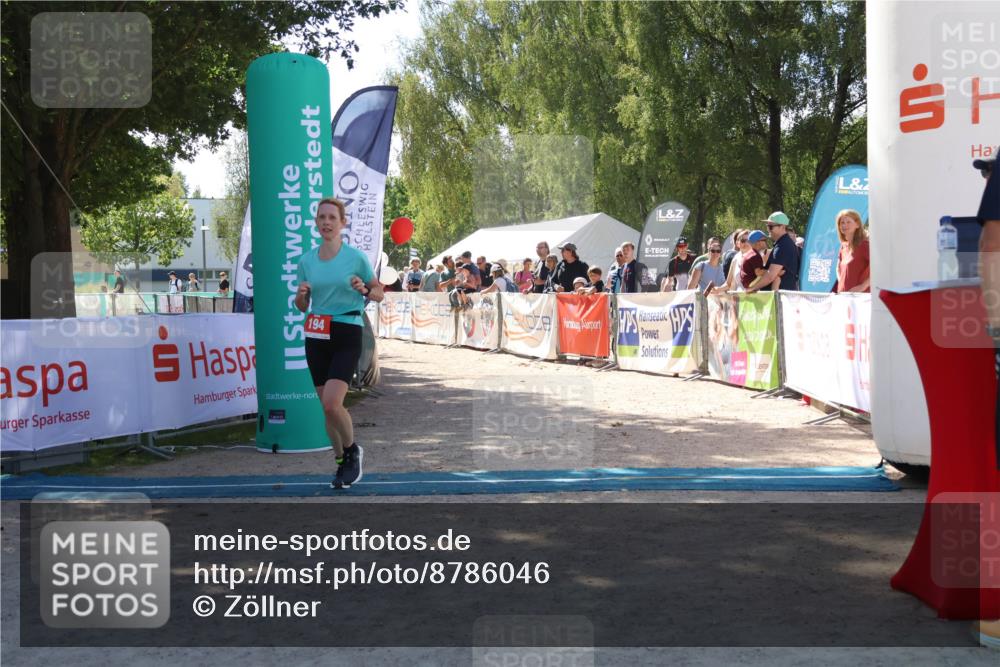 07.09.2025 - 19. Norderstedt Triathlon Zöllner http://msf.ph/oto/8786046 07.09.2025 13:22:11 Ziel 194 meine-sportfotos.de