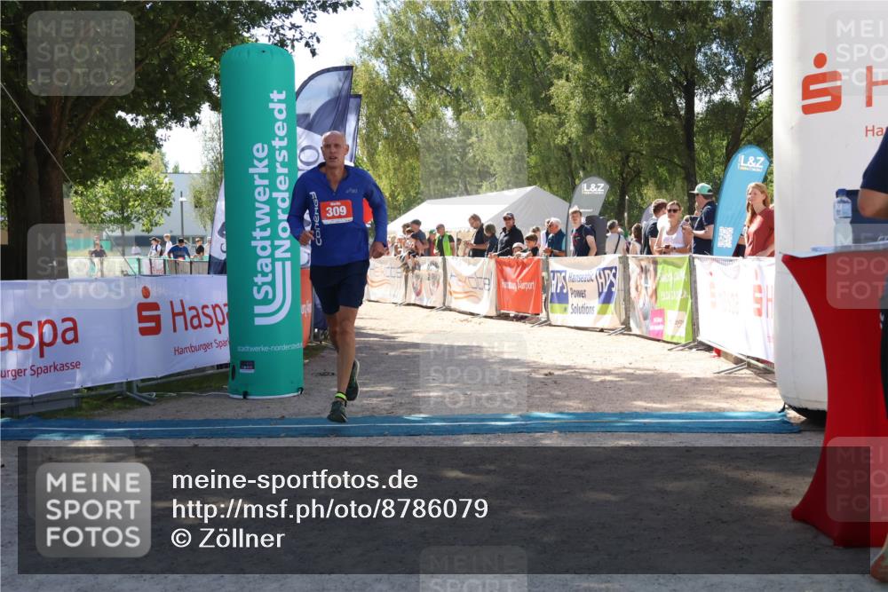 07.09.2025 - 19. Norderstedt Triathlon Zöllner http://msf.ph/oto/8786079 07.09.2025 13:22:35 Ziel 309 meine-sportfotos.de