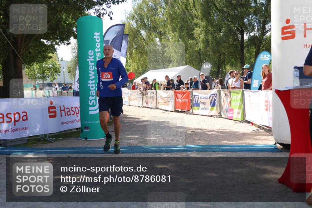 07.09.2025 - 19. Norderstedt Triathlon Zöllner http://msf.ph/oto/8786081 07.09.2025 13:22:35 Ziel 309 meine-sportfotos.de