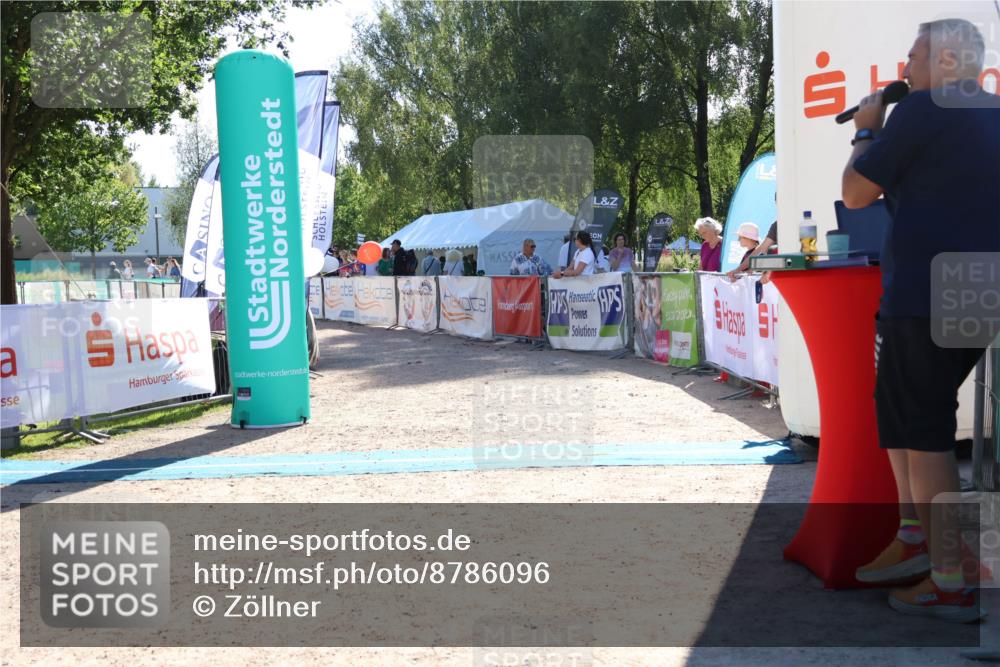 07.09.2025 - 19. Norderstedt Triathlon Zöllner http://msf.ph/oto/8786096 07.09.2025 15:37:38 Ziel  meine-sportfotos.de