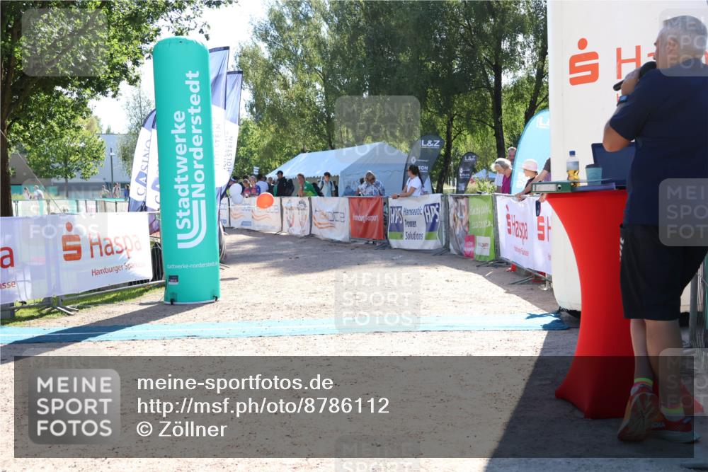 07.09.2025 - 19. Norderstedt Triathlon Zöllner http://msf.ph/oto/8786112 07.09.2025 15:37:43 Ziel  meine-sportfotos.de