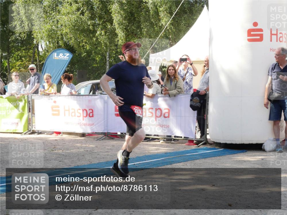 07.09.2025 - 19. Norderstedt Triathlon Zöllner http://msf.ph/oto/8786113 07.09.2025 12:58:46 Ziel 227, 251 meine-sportfotos.de
