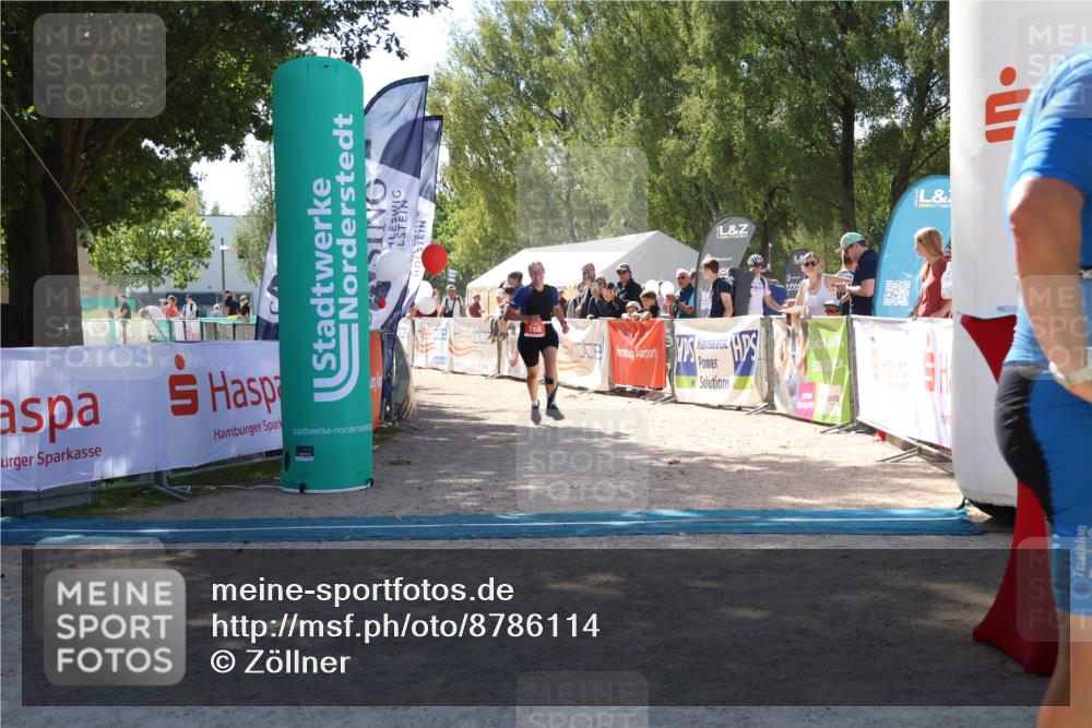 07.09.2025 - 19. Norderstedt Triathlon Zöllner http://msf.ph/oto/8786114 07.09.2025 13:23:16 Ziel 766 meine-sportfotos.de