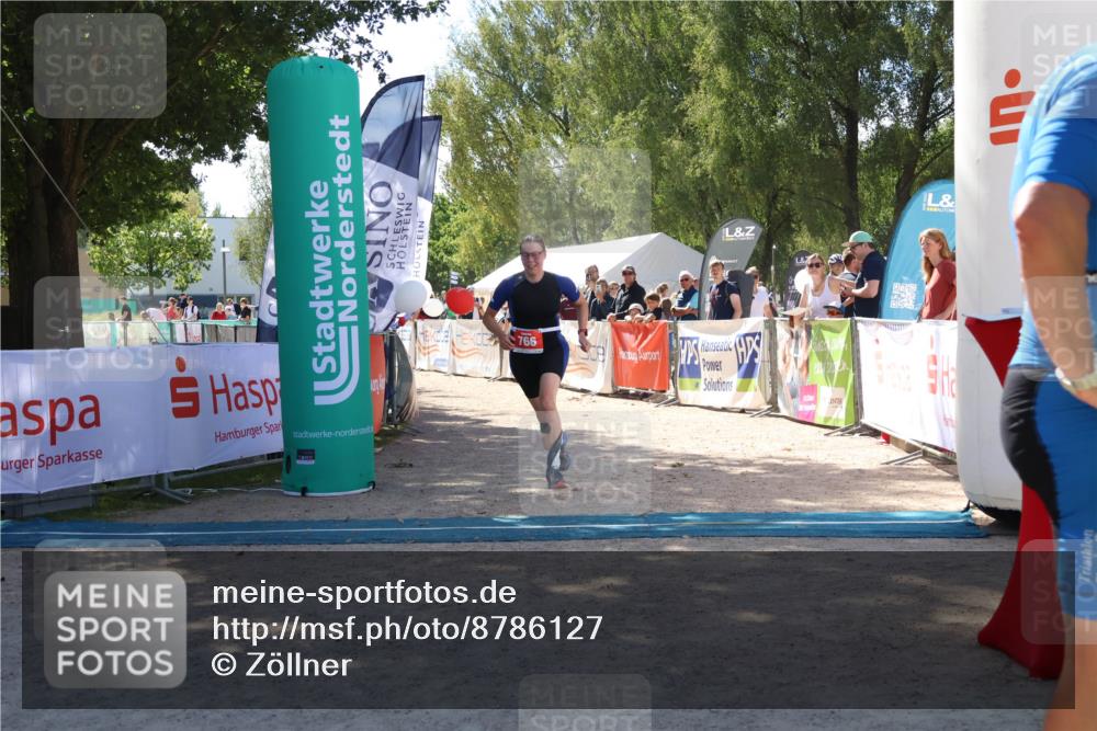 07.09.2025 - 19. Norderstedt Triathlon Zöllner http://msf.ph/oto/8786127 07.09.2025 13:23:18 Ziel 766 meine-sportfotos.de