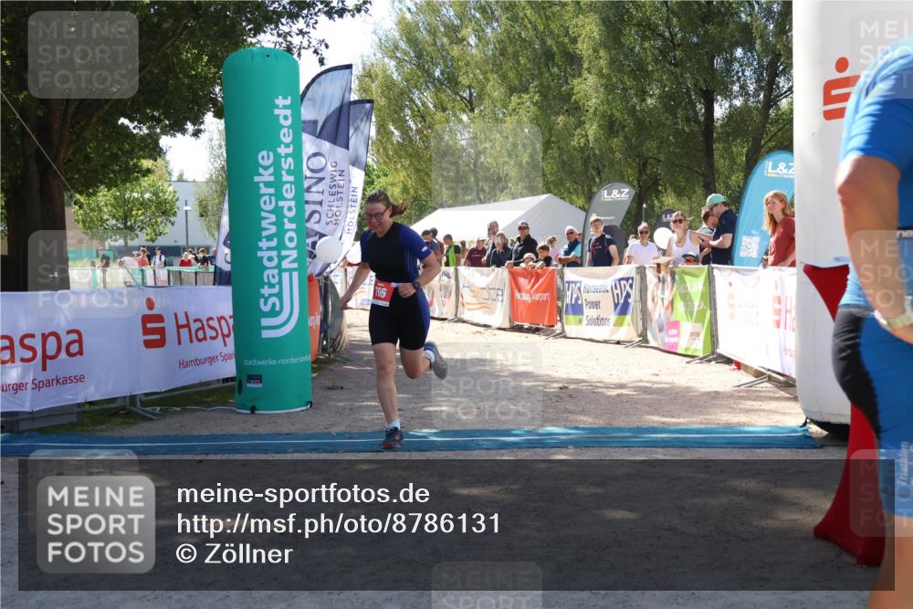 07.09.2025 - 19. Norderstedt Triathlon Zöllner http://msf.ph/oto/8786131 07.09.2025 13:23:18 Ziel 766 meine-sportfotos.de