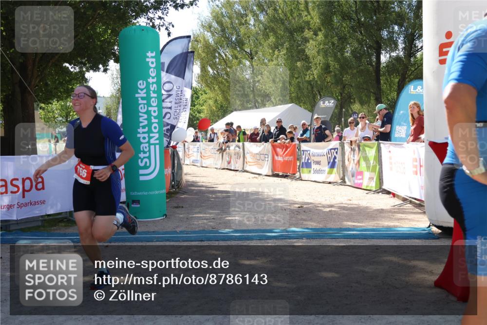 07.09.2025 - 19. Norderstedt Triathlon Zöllner http://msf.ph/oto/8786143 07.09.2025 13:23:19 Ziel 766 meine-sportfotos.de