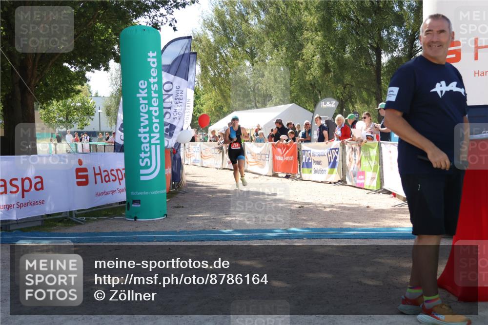 07.09.2025 - 19. Norderstedt Triathlon Zöllner http://msf.ph/oto/8786164 07.09.2025 13:23:53 Ziel 274 meine-sportfotos.de