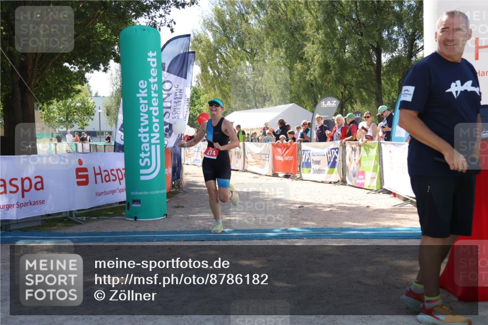 07.09.2025 - 19. Norderstedt Triathlon Zöllner http://msf.ph/oto/8786182 07.09.2025 13:23:55 Ziel 274 meine-sportfotos.de