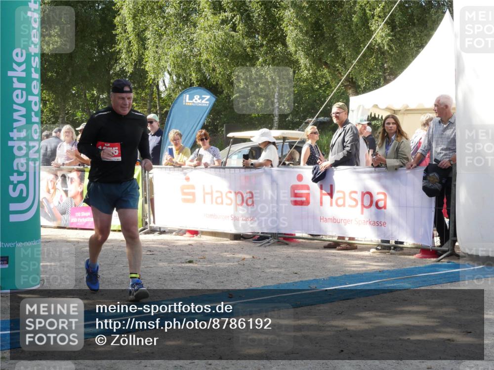 07.09.2025 - 19. Norderstedt Triathlon Zöllner http://msf.ph/oto/8786192 07.09.2025 13:00:06 Ziel 214, 776, 1255, 1343 meine-sportfotos.de