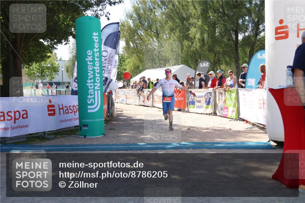 07.09.2025 - 19. Norderstedt Triathlon Zöllner http://msf.ph/oto/8786205 07.09.2025 13:24:02 Ziel 174, 274, 1234 meine-sportfotos.de