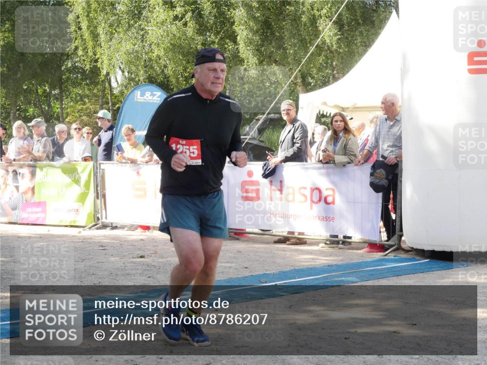 07.09.2025 - 19. Norderstedt Triathlon Zöllner http://msf.ph/oto/8786207 07.09.2025 13:00:07 Ziel 214, 776, 1255, 1343 meine-sportfotos.de