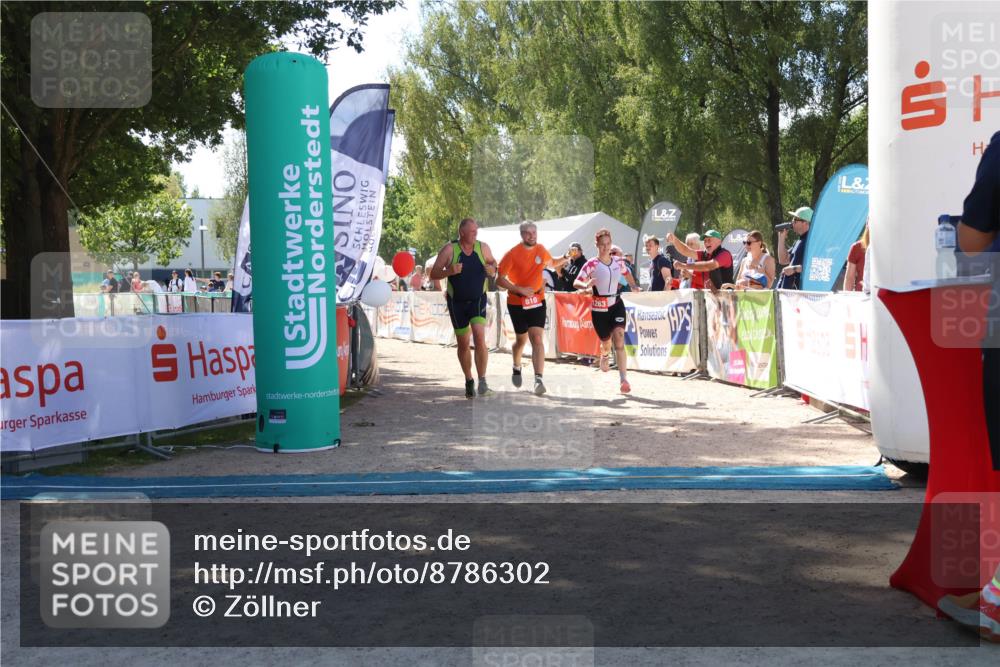 07.09.2025 - 19. Norderstedt Triathlon Zöllner http://msf.ph/oto/8786302 07.09.2025 13:24:57 Ziel 725, 810, 1263 meine-sportfotos.de