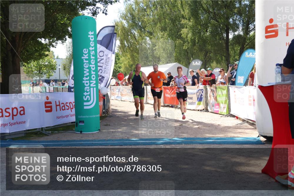 07.09.2025 - 19. Norderstedt Triathlon Zöllner http://msf.ph/oto/8786305 07.09.2025 13:24:57 Ziel 725, 810, 1263 meine-sportfotos.de