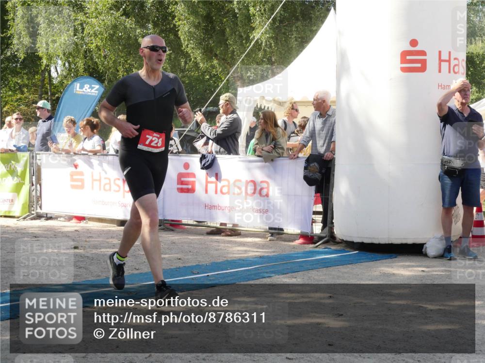 07.09.2025 - 19. Norderstedt Triathlon Zöllner http://msf.ph/oto/8786311 07.09.2025 13:01:03 Ziel 728 meine-sportfotos.de