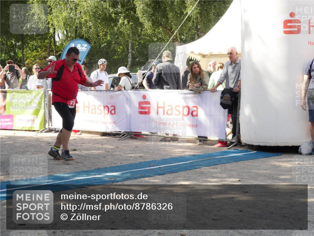 07.09.2025 - 19. Norderstedt Triathlon Zöllner http://msf.ph/oto/8786326 07.09.2025 13:01:31 Ziel 727 meine-sportfotos.de
