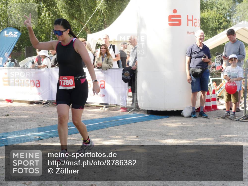 07.09.2025 - 19. Norderstedt Triathlon Zöllner http://msf.ph/oto/8786382 07.09.2025 13:02:39 Ziel 1380 meine-sportfotos.de