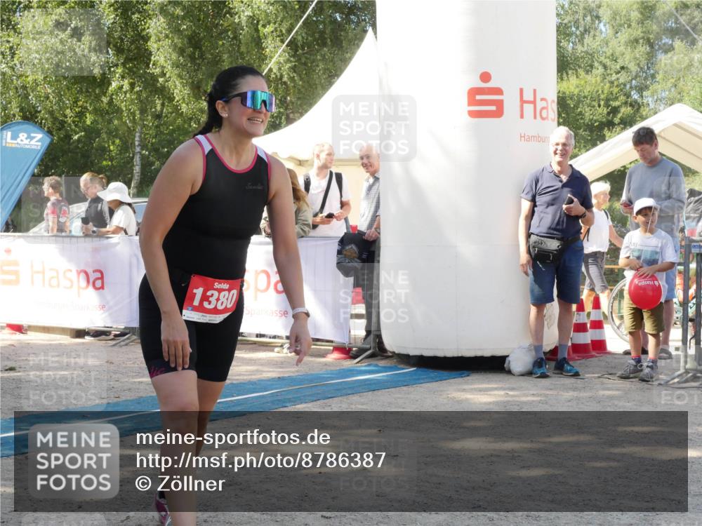 07.09.2025 - 19. Norderstedt Triathlon Zöllner http://msf.ph/oto/8786387 07.09.2025 13:02:40 Ziel 1380 meine-sportfotos.de