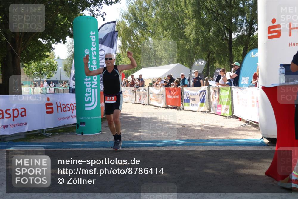 07.09.2025 - 19. Norderstedt Triathlon Zöllner http://msf.ph/oto/8786414 07.09.2025 13:25:30 Ziel 813 meine-sportfotos.de