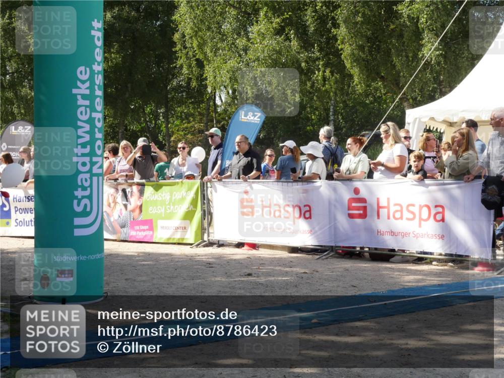 07.09.2025 - 19. Norderstedt Triathlon Zöllner http://msf.ph/oto/8786423 07.09.2025 13:03:46 Ziel 233, 721, 1251 meine-sportfotos.de