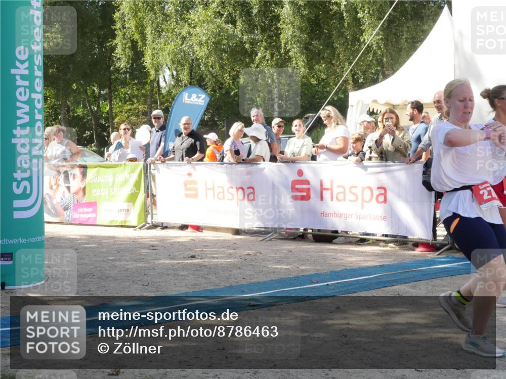 07.09.2025 - 19. Norderstedt Triathlon Zöllner http://msf.ph/oto/8786463 07.09.2025 13:03:56 Ziel 182, 207, 273, 724 meine-sportfotos.de