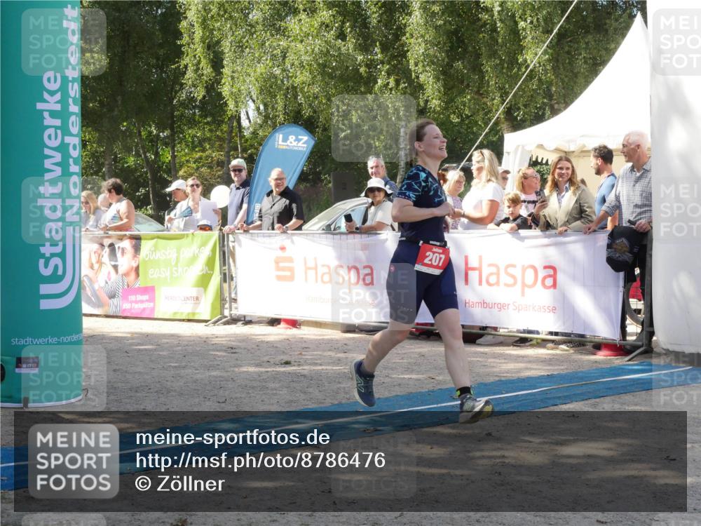 07.09.2025 - 19. Norderstedt Triathlon Zöllner http://msf.ph/oto/8786476 07.09.2025 13:03:57 Ziel 182, 207, 273, 724 meine-sportfotos.de