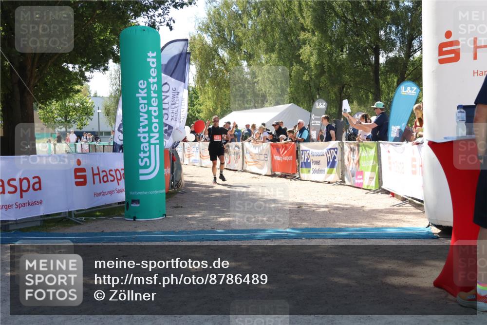 07.09.2025 - 19. Norderstedt Triathlon Zöllner http://msf.ph/oto/8786489 07.09.2025 13:26:03 Ziel 1331 meine-sportfotos.de