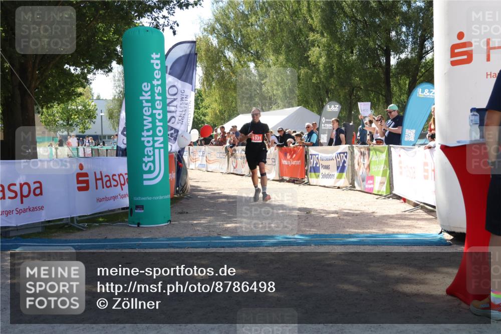 07.09.2025 - 19. Norderstedt Triathlon Zöllner http://msf.ph/oto/8786498 07.09.2025 13:26:05 Ziel 1331 meine-sportfotos.de