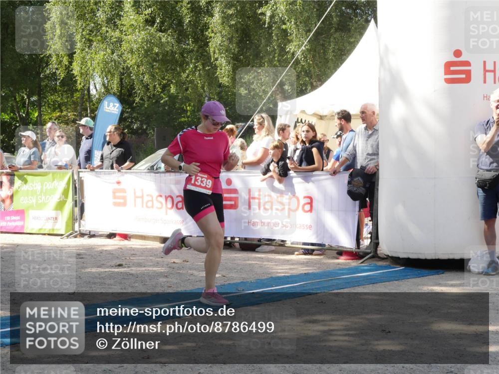 07.09.2025 - 19. Norderstedt Triathlon Zöllner http://msf.ph/oto/8786499 07.09.2025 13:04:32 Ziel 216, 1339 meine-sportfotos.de