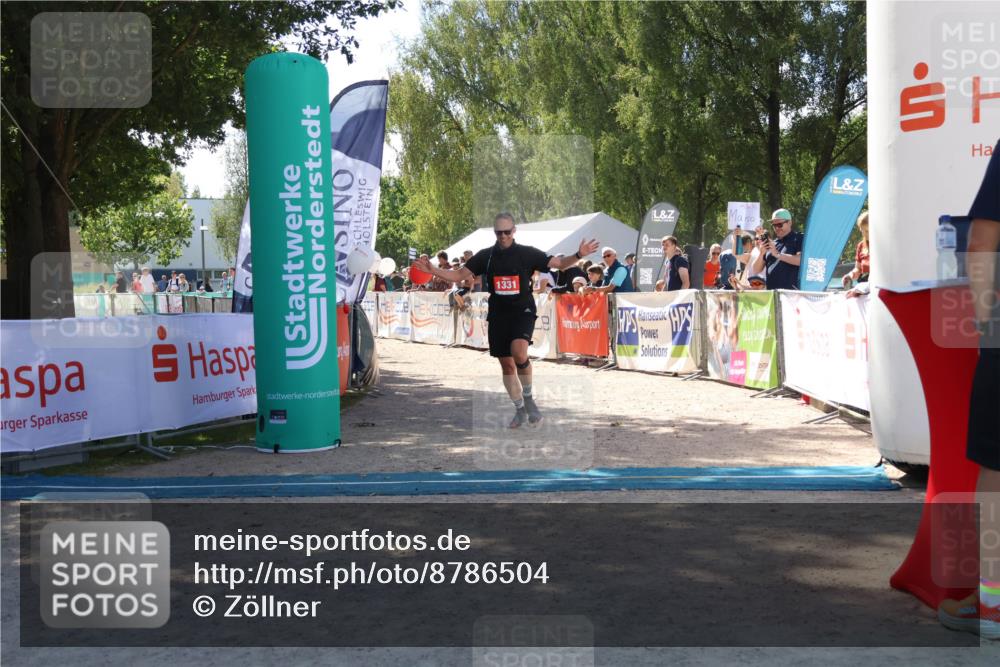07.09.2025 - 19. Norderstedt Triathlon Zöllner http://msf.ph/oto/8786504 07.09.2025 13:26:06 Ziel 1331 meine-sportfotos.de