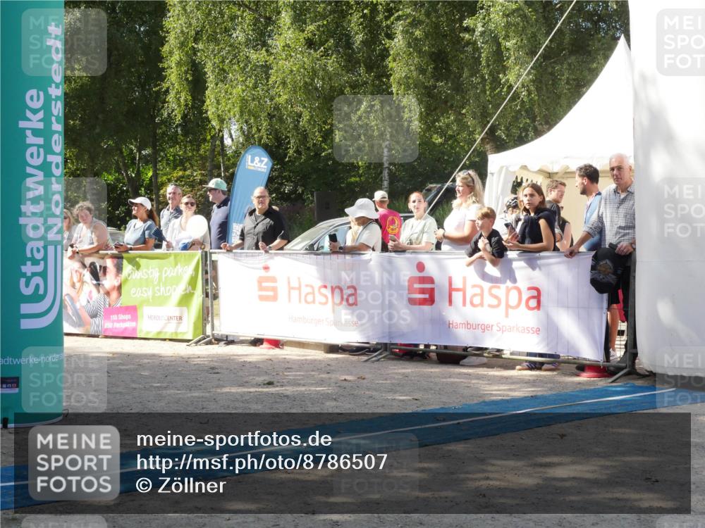 07.09.2025 - 19. Norderstedt Triathlon Zöllner http://msf.ph/oto/8786507 07.09.2025 13:04:33 Ziel 216, 1339 meine-sportfotos.de