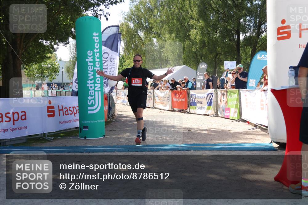 07.09.2025 - 19. Norderstedt Triathlon Zöllner http://msf.ph/oto/8786512 07.09.2025 13:26:06 Ziel 1331 meine-sportfotos.de