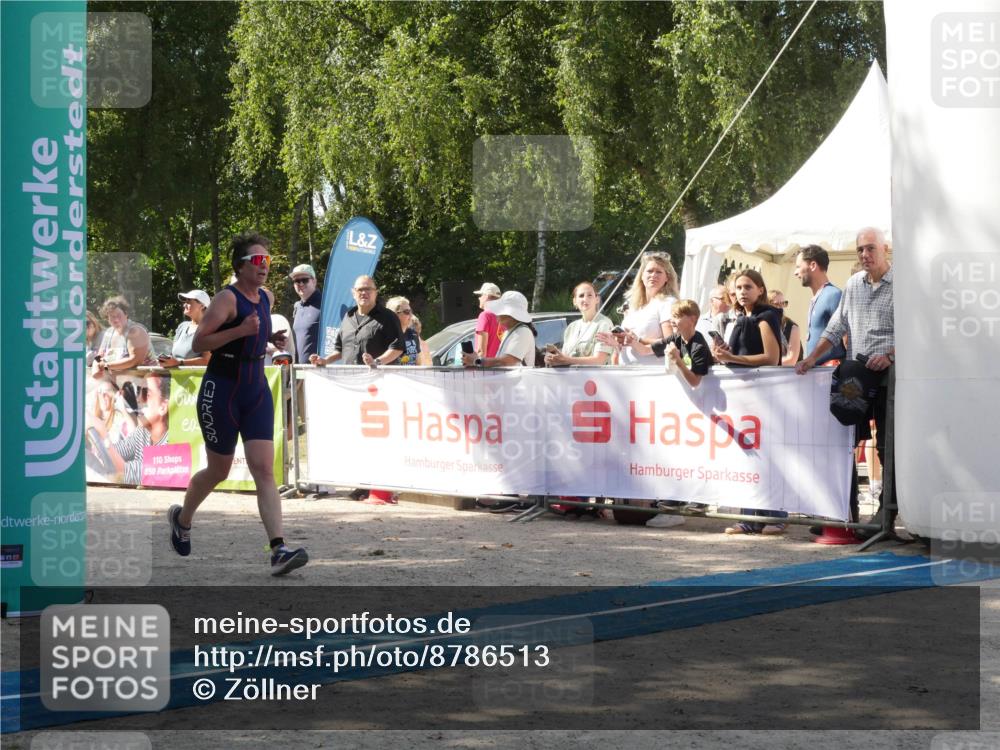 07.09.2025 - 19. Norderstedt Triathlon Zöllner http://msf.ph/oto/8786513 07.09.2025 13:04:34 Ziel 216, 1339 meine-sportfotos.de