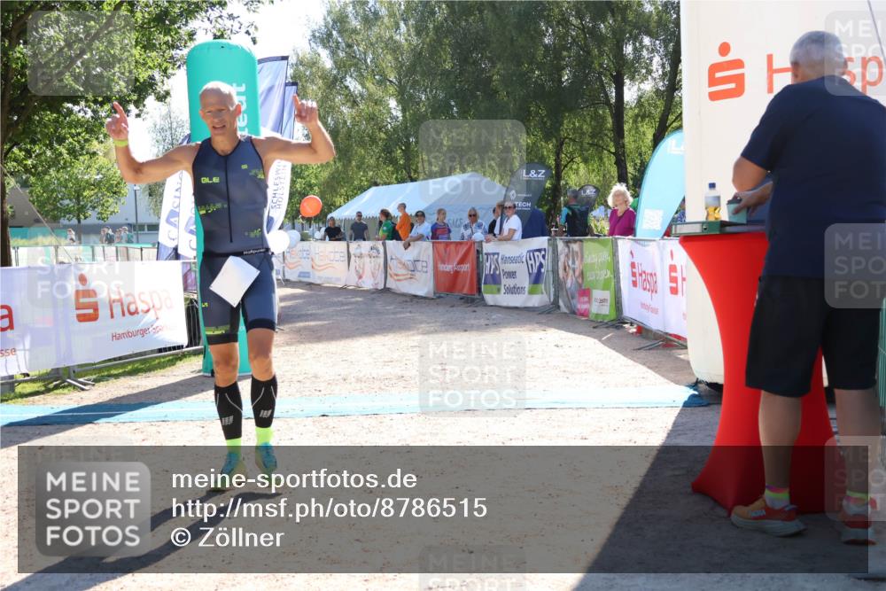 07.09.2025 - 19. Norderstedt Triathlon Zöllner http://msf.ph/oto/8786515 07.09.2025 15:41:15 Ziel 1457 meine-sportfotos.de