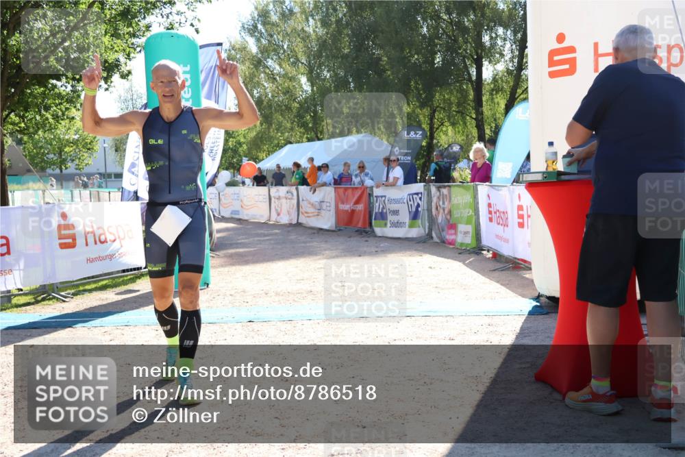 07.09.2025 - 19. Norderstedt Triathlon Zöllner http://msf.ph/oto/8786518 07.09.2025 15:41:15 Ziel 1457 meine-sportfotos.de