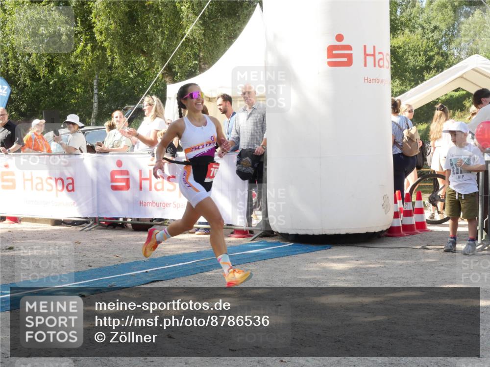 07.09.2025 - 19. Norderstedt Triathlon Zöllner http://msf.ph/oto/8786536 07.09.2025 13:04:55 Ziel  meine-sportfotos.de