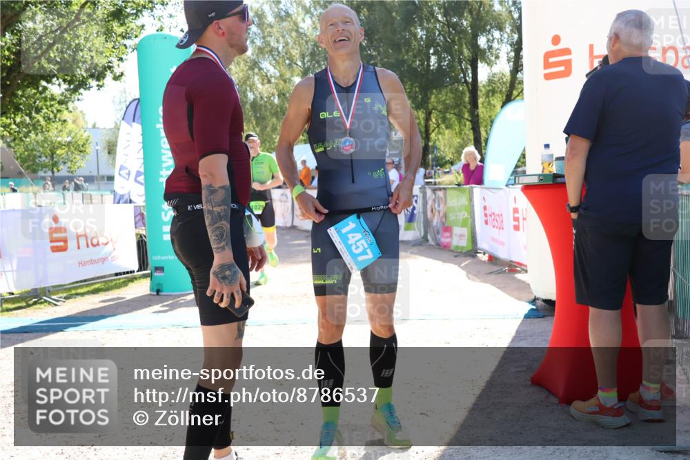 07.09.2025 - 19. Norderstedt Triathlon Zöllner http://msf.ph/oto/8786537 07.09.2025 15:41:41 Ziel 1029 meine-sportfotos.de