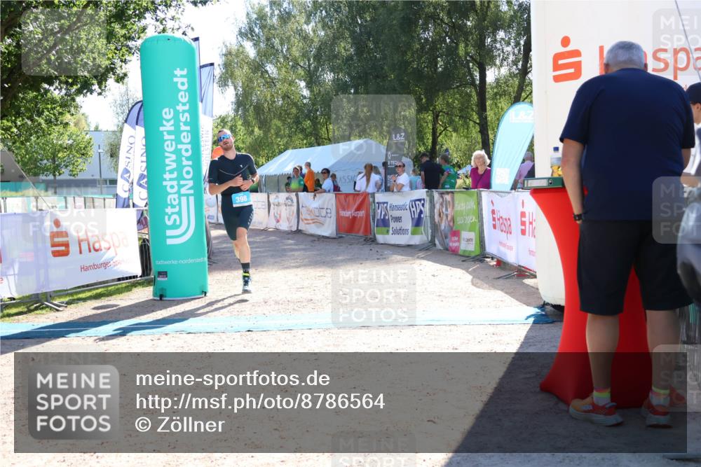07.09.2025 - 19. Norderstedt Triathlon Zöllner http://msf.ph/oto/8786564 07.09.2025 15:41:57 Ziel 398 meine-sportfotos.de