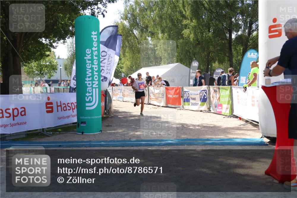 07.09.2025 - 19. Norderstedt Triathlon Zöllner http://msf.ph/oto/8786571 07.09.2025 13:26:45 Ziel 150 meine-sportfotos.de