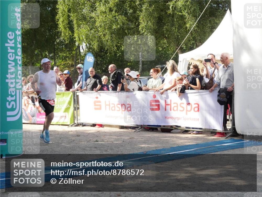 07.09.2025 - 19. Norderstedt Triathlon Zöllner http://msf.ph/oto/8786572 07.09.2025 13:05:27 Ziel 1276 meine-sportfotos.de