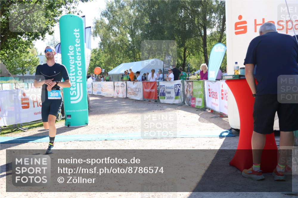 07.09.2025 - 19. Norderstedt Triathlon Zöllner http://msf.ph/oto/8786574 07.09.2025 15:41:58 Ziel 398 meine-sportfotos.de
