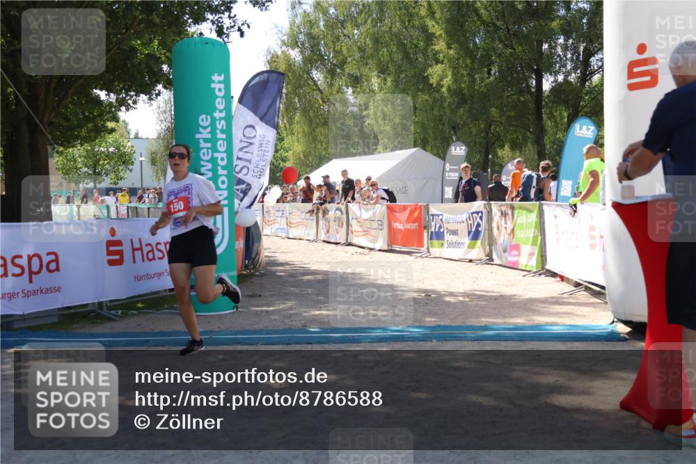07.09.2025 - 19. Norderstedt Triathlon Zöllner http://msf.ph/oto/8786588 07.09.2025 13:26:48 Ziel 150 meine-sportfotos.de